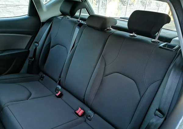 Seat Leon cena 50900 przebieg: 37000, rok produkcji 2018 z Nowa Dęba małe 232